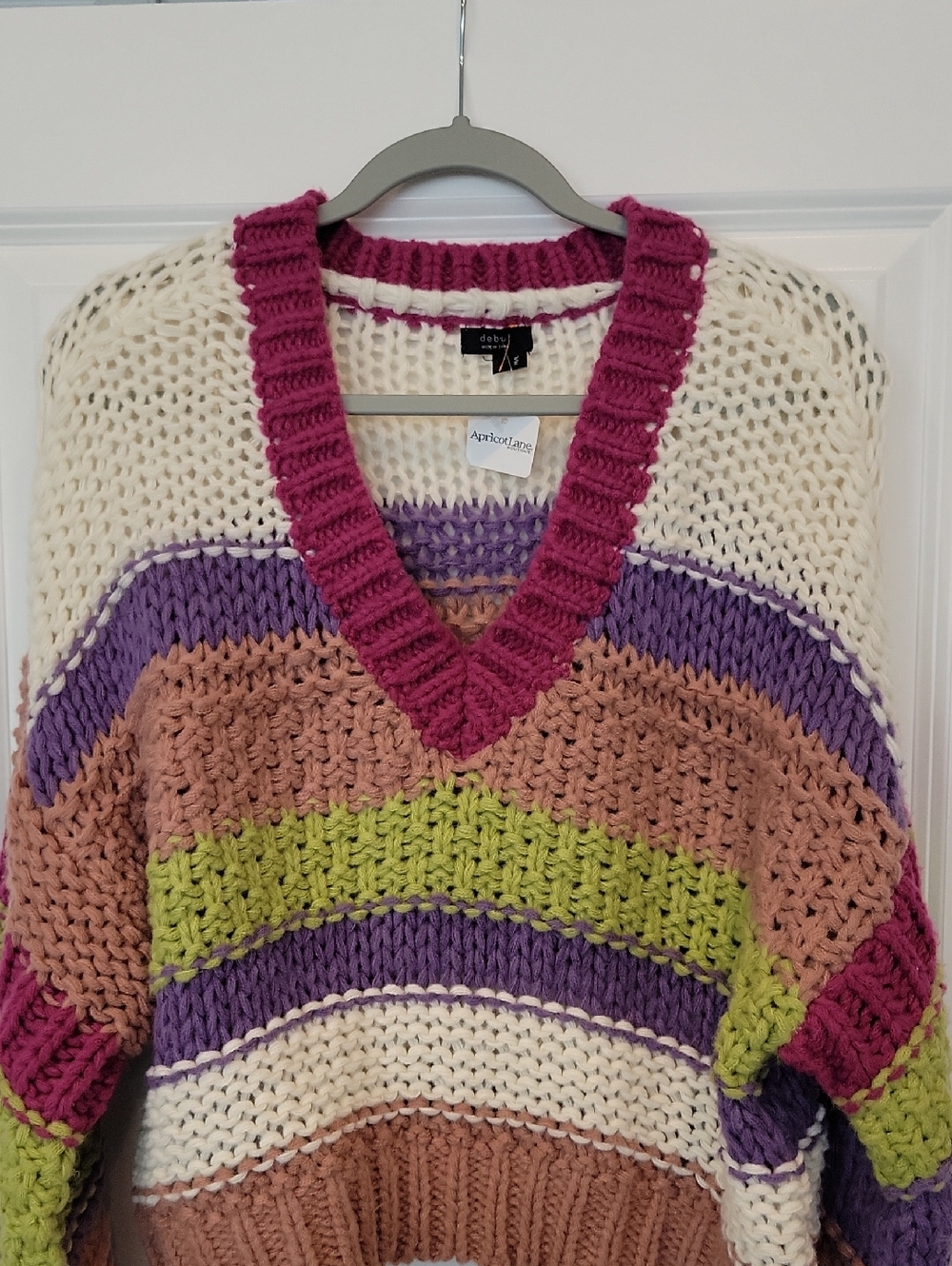 Apricot Lane Striped Multicolored Crop Chunky Sweater In Fuscia Size M/L NWT - Picture 6 of 12